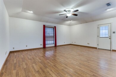 1531 E Reno Rd, Azle, TX 76020 - photo 4