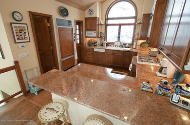 Kitchen 3