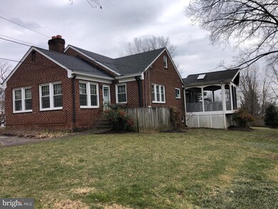 2336 Highland Ave, Falls Church, VA 22046 - photo 3