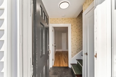 11 Roger Ave, Danbury, CT 06810 - photo 4