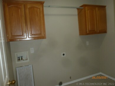 11802 S Ivy St, Jenks, OK 74037 - photo 2