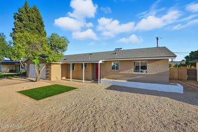 8257 E Cypress St unit 2, Scottsdale, AZ 85257 - photo 3