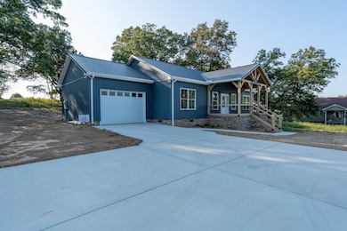 1166 Dugout Rd, Summertown, TN 38483 - photo 5