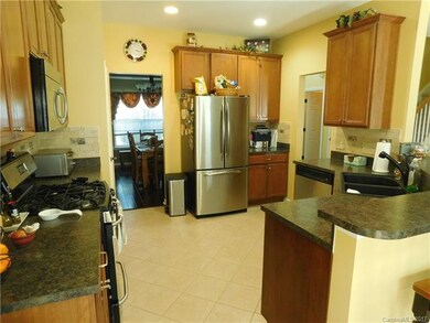 Plenty of Cabinet Space and Gas Cooktop