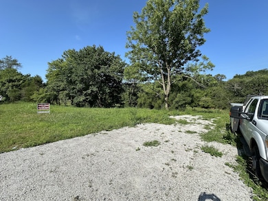 0 Highway 100 W unit RTC2942903, Centerville, TN 37033 - photo 2