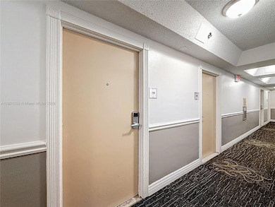 19201 Collins Ave unit 729, Sunny Isles Beach, FL 33160 - photo 4