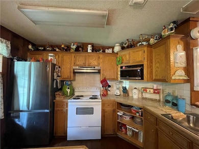 220 Hughes Rd, Winnfield, LA 71483 - photo 6