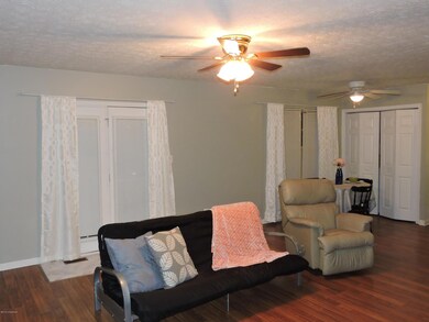 135 Aulbern Dr E, Mount Washington, KY 40047 - photo 5