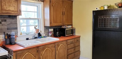 20 Windwood Rd, Cranston, RI 02920 - photo 3