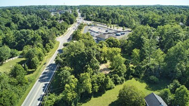 10-web-or-mls-698-e-johnstown-rd