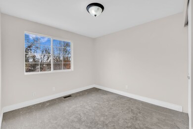 883 E Arnecia Ct unit 31, Salt Lake City, UT 84106 - photo 7