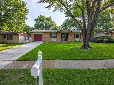 2620 Woodlawn Dr, Ennis, TX 75119 - photo 5