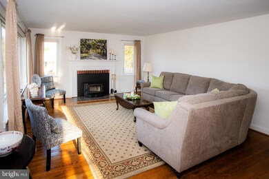 615 Marshall Dr, Broomall, PA 19008 - photo 6