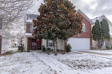 10711 Evanwood Dr, Louisville, KY 40228 - photo 3