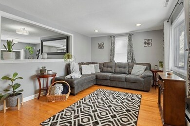 257 Forest St, Methuen, MA 01844 - photo 3