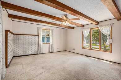 670 N Jefferson St, Ionia, MI 48846 - photo 4