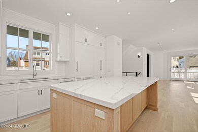 25 Orchard St Unit B - Kitchen 2