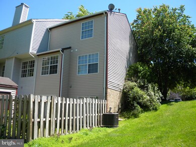 11168 Hamlet Ct, Fredericksburg, VA 22407 - photo 7