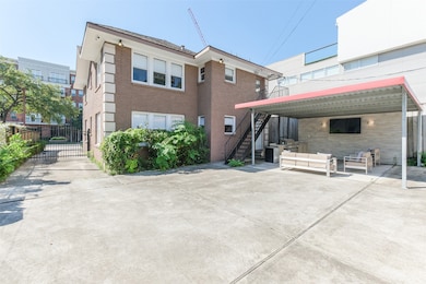 1716 Richmond Ave unit 2, Houston, TX 77098 - photo 4