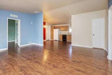 19950 Driftwood Ln unit 329, Bend, OR 97702 - photo 4