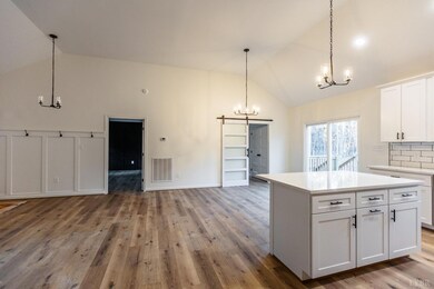 2146 Stonewall Rd, Concord, VA 24538 - photo 5