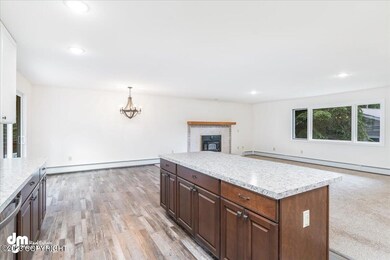 13-Kitchen_ELI04622