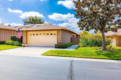 8651 Circle r Course Ln, Escondido, CA 92026 - photo 3