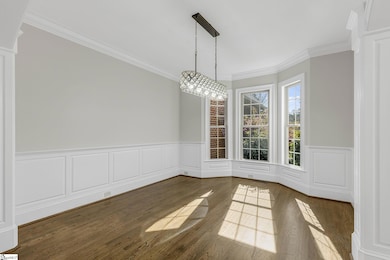 Light and Airy...Perfect for Entertaining