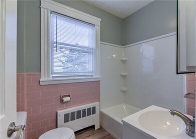 36 Vervena St, Cranston, RI 02920 - photo 6