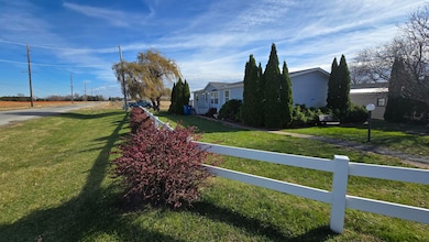 7171 W 60th St, Davenport, IA 52804 - photo 6