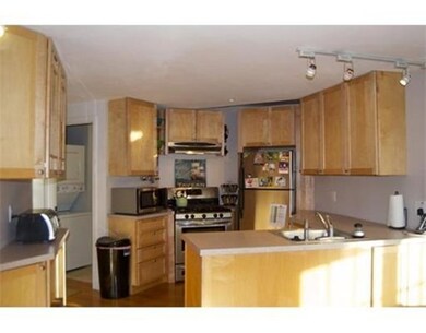 40 Baxter St unit 1, Boston, MA 02127 - photo 4
