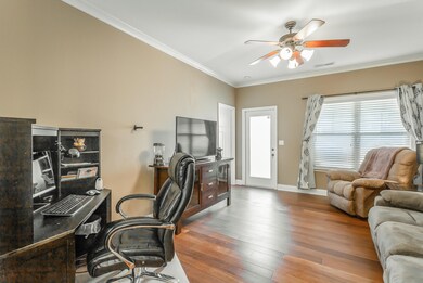 892 Colony Cir. HD-44