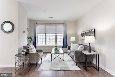 4200 Mozart Brigade Ln unit T, Fairfax, VA 22033 - photo 3