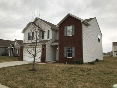2674 Wildflower Ln, Greenwood, IN 46143 - photo 2