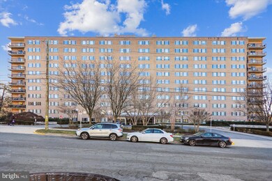 Park Sutton Condominiums unit 916, Silver Spring, MD 20910 - photo 3