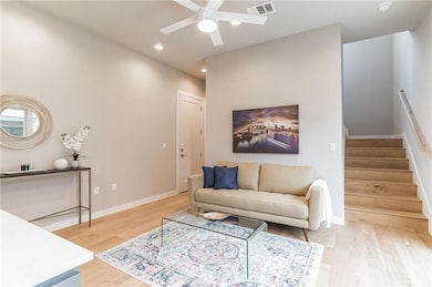 1118 Stobaugh St unit B, Austin, TX 78757 - photo 2