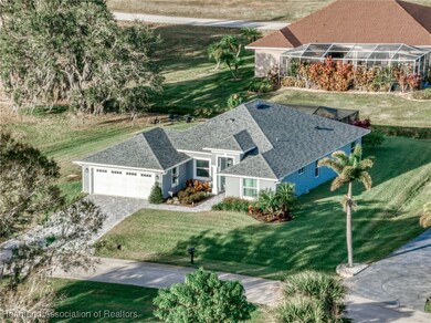 717 Cypress Ct, Sebring, FL 33876 - photo 2