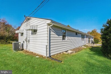 4021 Sycamore Grove Rd, Chambersburg, PA 17202 - photo 5