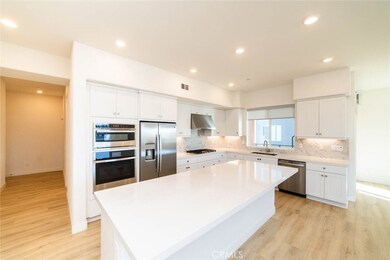 155 Baluster, Irvine, CA 92618 - photo 6