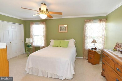 435 Mcdaniel Dr, Purcellville, VA 20132 - photo 6