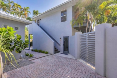 4505 Camino Real, Sarasota, FL 34231 - photo 5