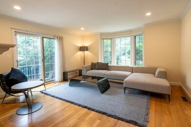 33 Oak St unit 1, Wellesley, MA 02482 - photo 5