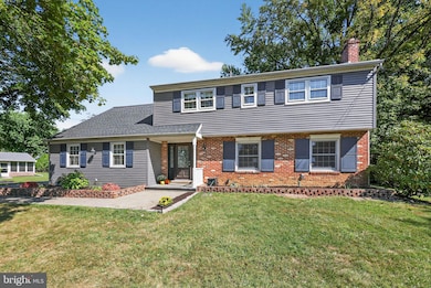 202 Garnet Ln, Wallingford, PA 19086 - photo 5