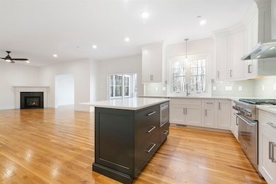 7 Washburn Farm Ln unit 9, Kittery, ME 03905 - photo 4