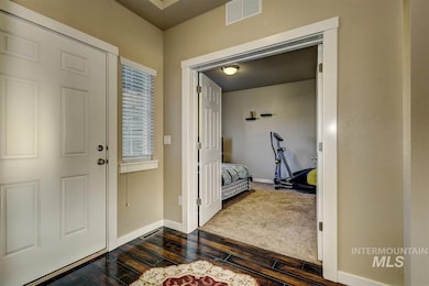 621 S Weston Creek Loop, Nampa, ID 83686 - photo 3