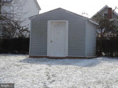 720 W 13th St, Front Royal, VA 22630 - photo 3