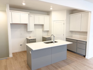 879 Mathilda Dr unit 249, Saratoga Springs, UT 84045 - photo 4