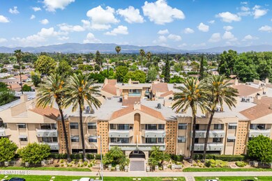 19009 Sherman Way Unit 10, Reseda-Vince