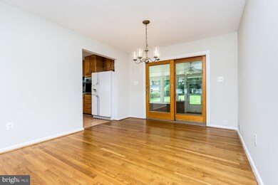 203 James Dr SW, Vienna, VA 22180 - photo 7