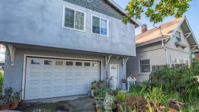71 ECHO AVE, 2ND UNIT RENTED/LEASED